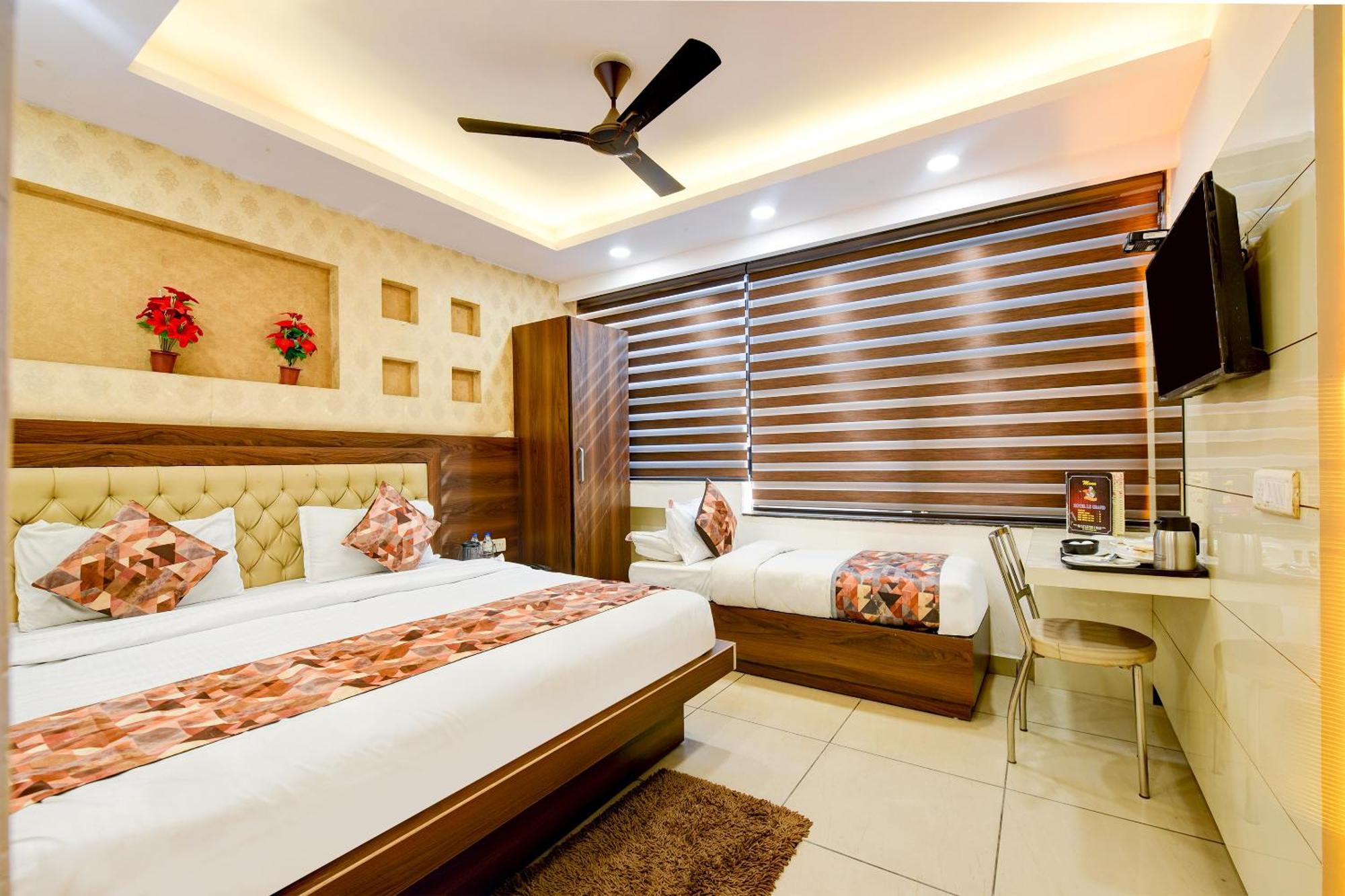 Hotel Le Grand - Walk-In From Rk Ashram Metro Station Neu-Delhi Exterior foto
