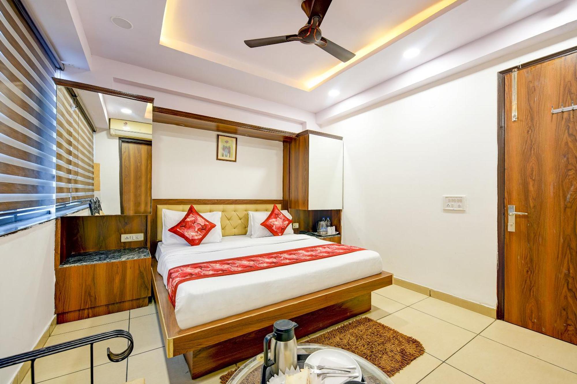Hotel Le Grand - Walk-In From Rk Ashram Metro Station Neu-Delhi Exterior foto