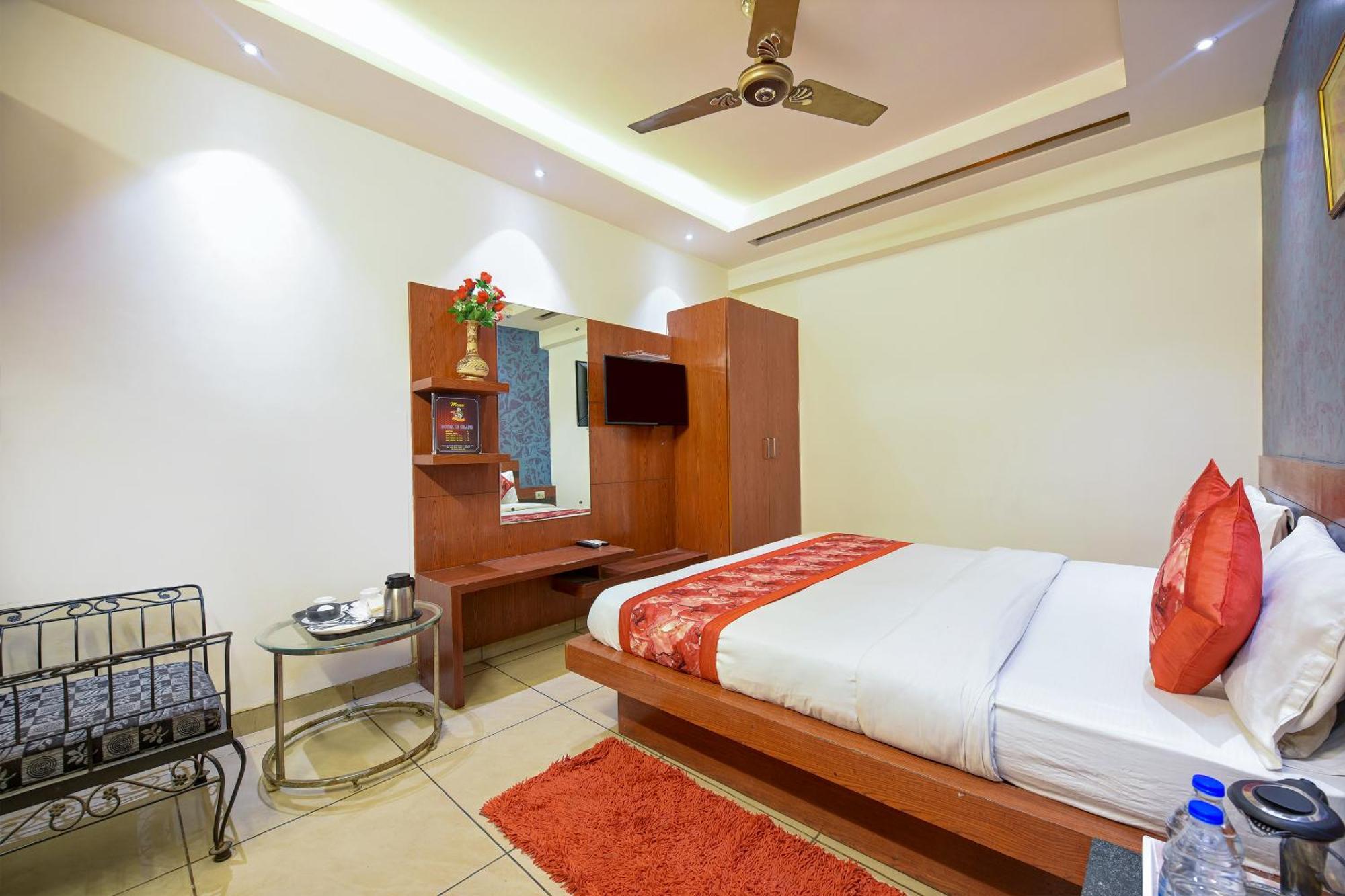 Hotel Le Grand - Walk-In From Rk Ashram Metro Station Neu-Delhi Exterior foto